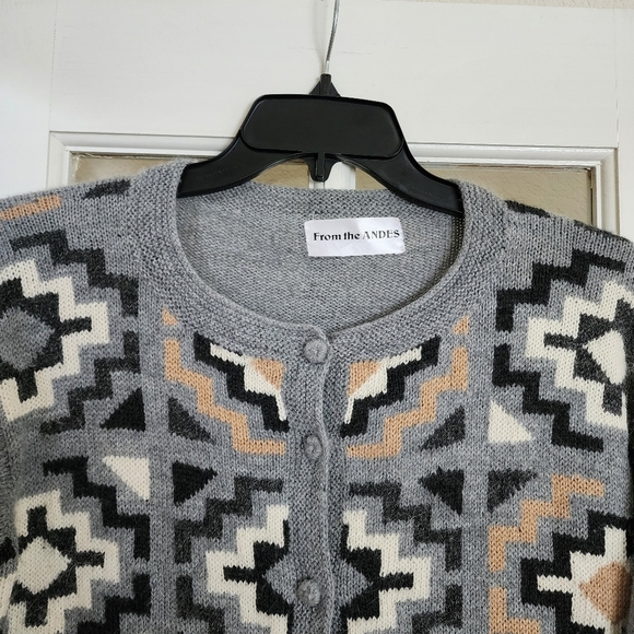 From the Andes 100% Wool Women's Cardigan Medium Gray Geometric Intarsia Knit - Picture 5 of 11
